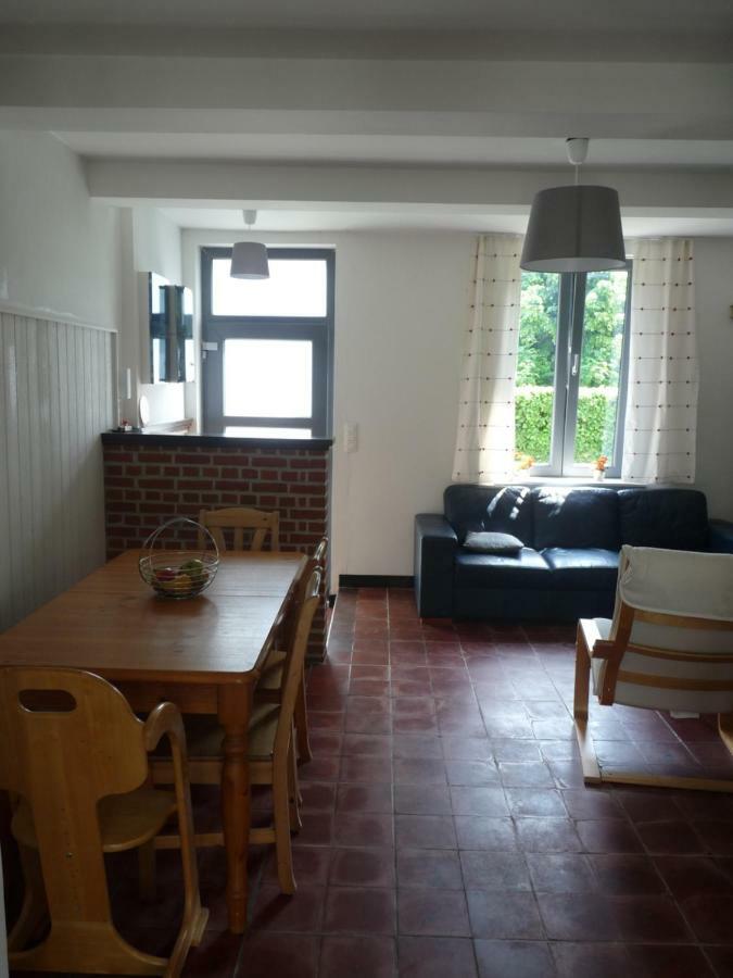 Gite Aische-En-Refail Buitenkant foto
