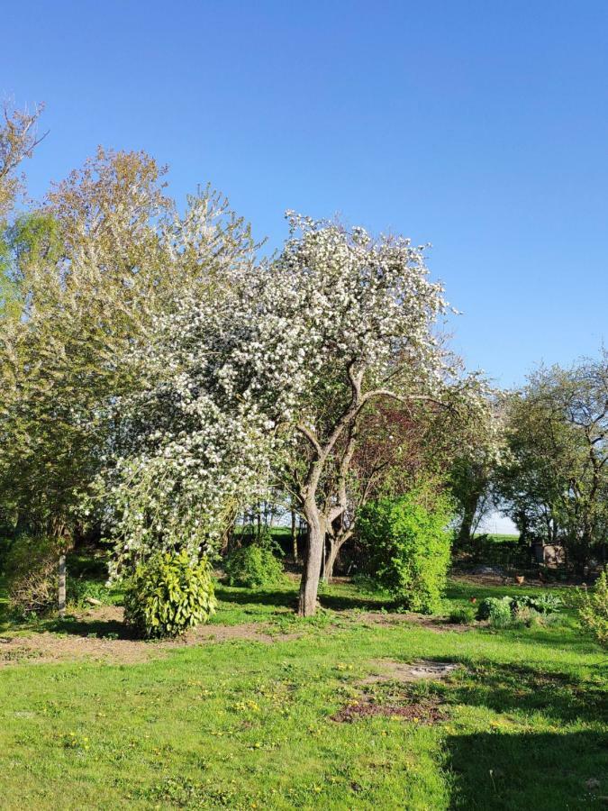 Gite Aische-En-Refail Buitenkant foto